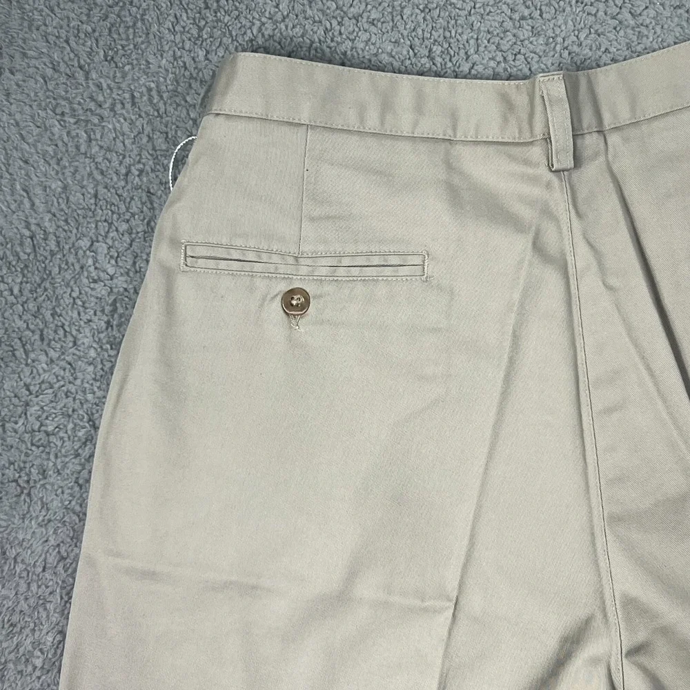 Nike Golf Chino Shorts 100% Cotton Pleated Front Beige Men's Size 34 VTG‎ NWT